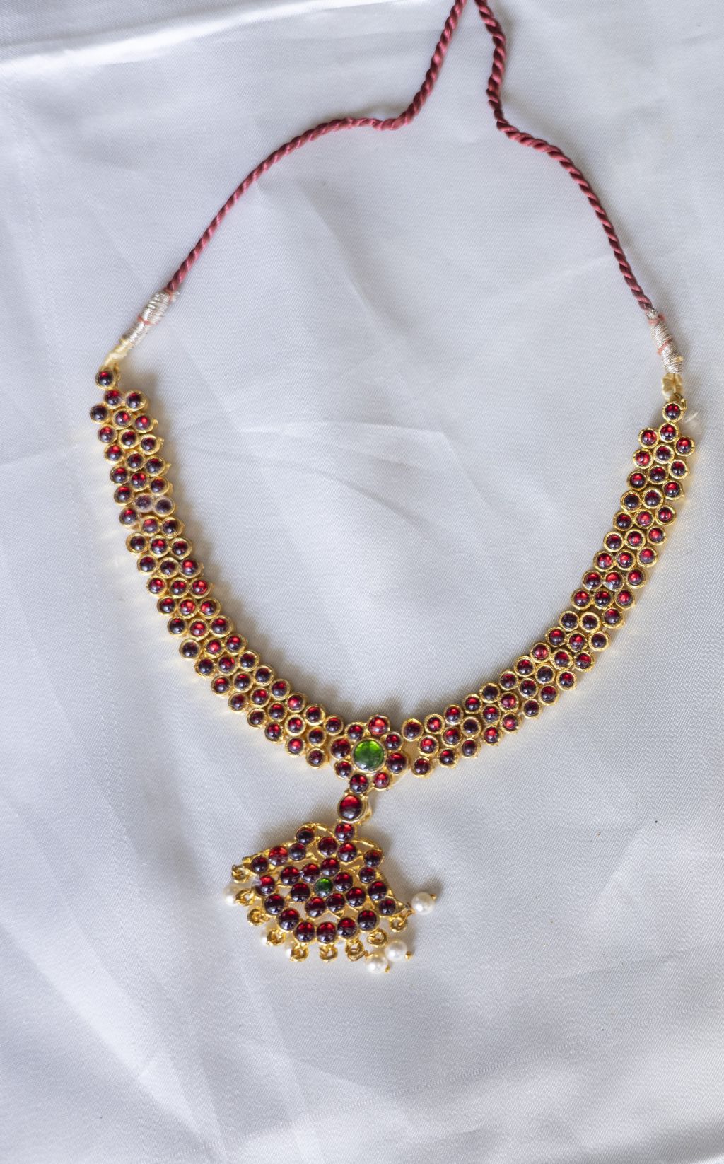 Kemp - Gold Finish 3 layered kemp stone with pendant #35B