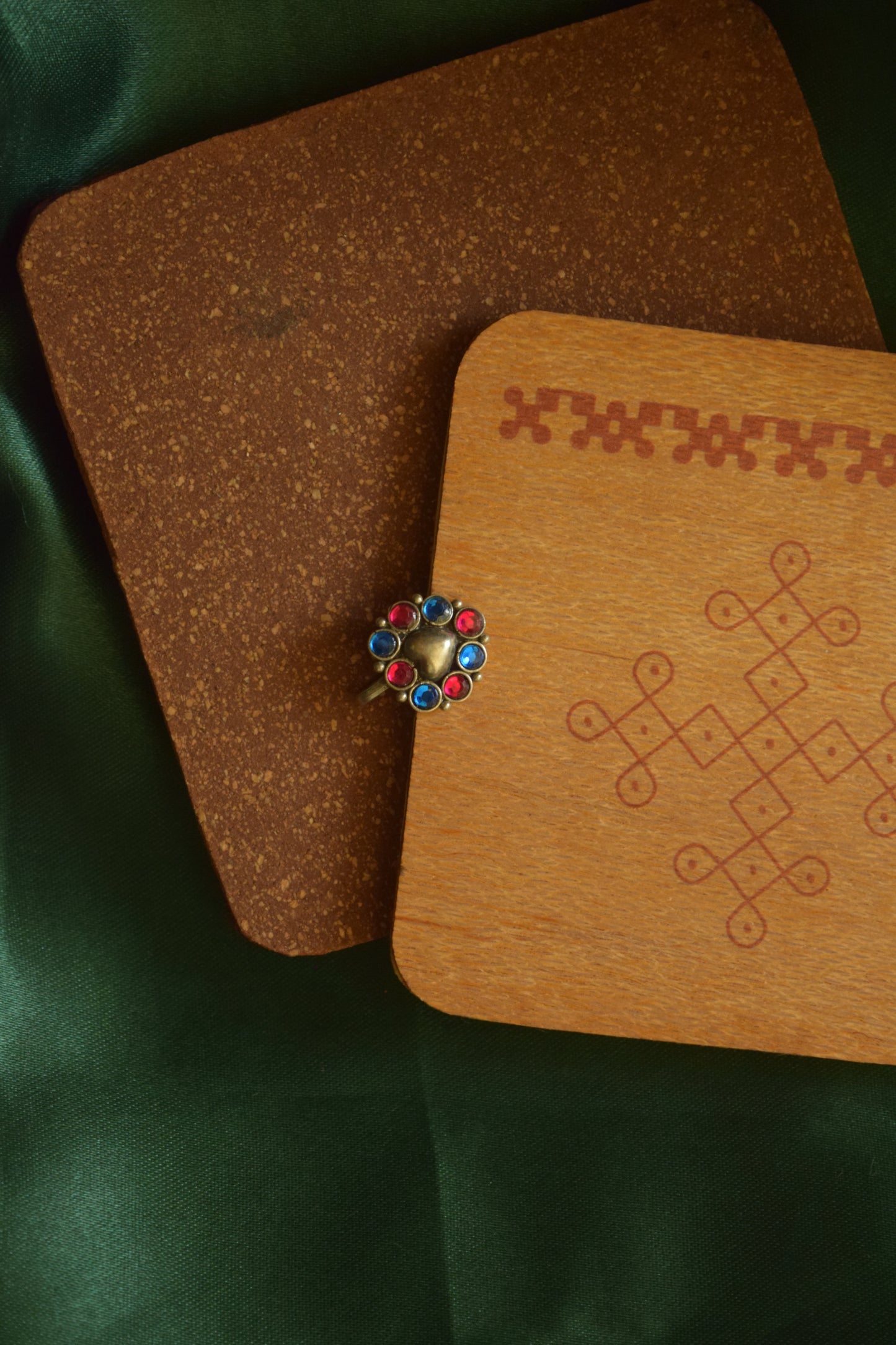 Silver finish heart carving with stone - Azure blue and Pink - Clip On