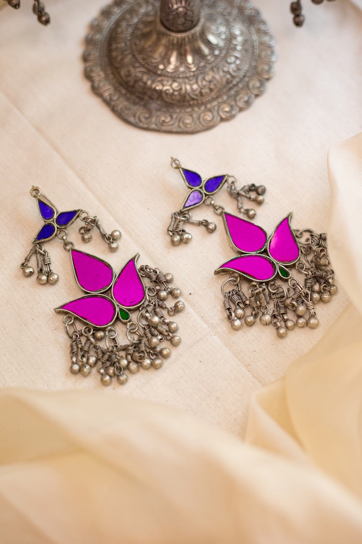 Silver Finish jumbo petal earring - 18