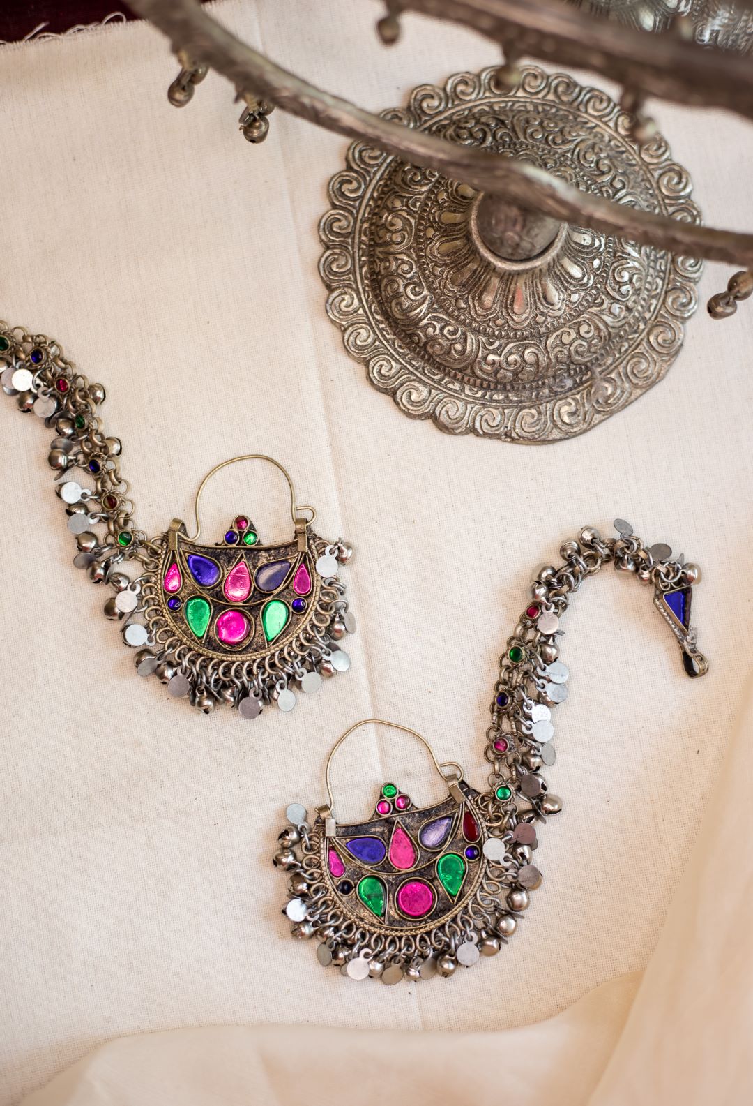 Silver Finish half moon chandbali with Maatal