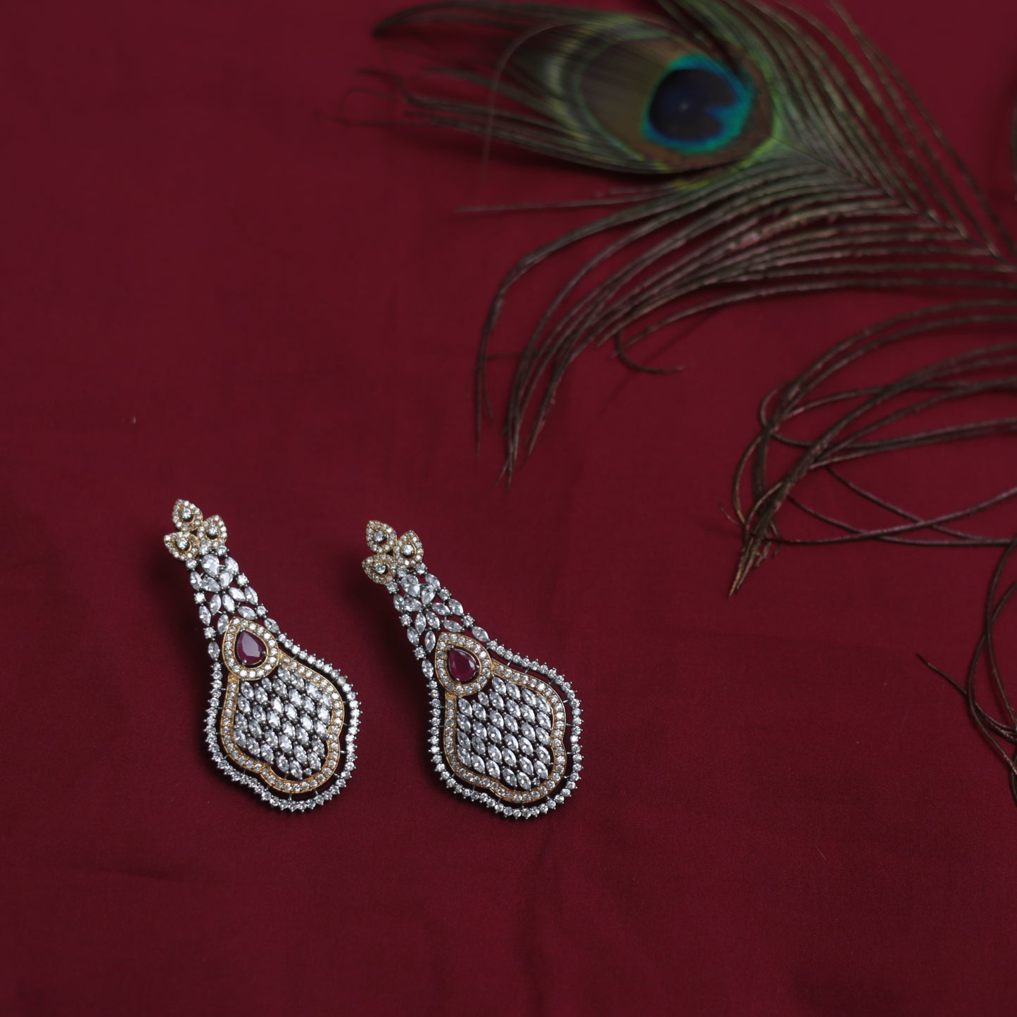 Silver finish Tear drop Cluster Honeycomb