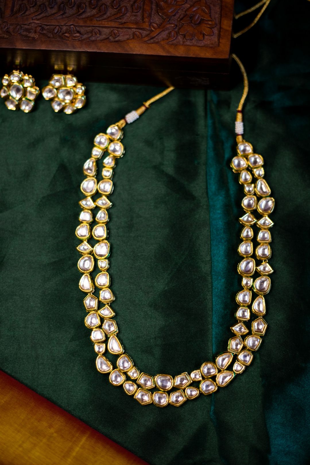 Gold Finish 2 Layered Kundan Necklace with Stud