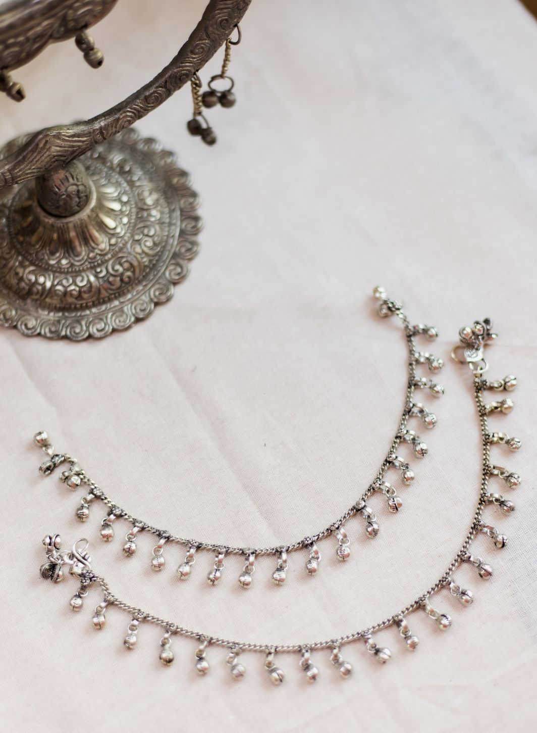 Silver Finish Dainty Anklet - Chain with sequence multi Ghunghroo muthu (PAIR)