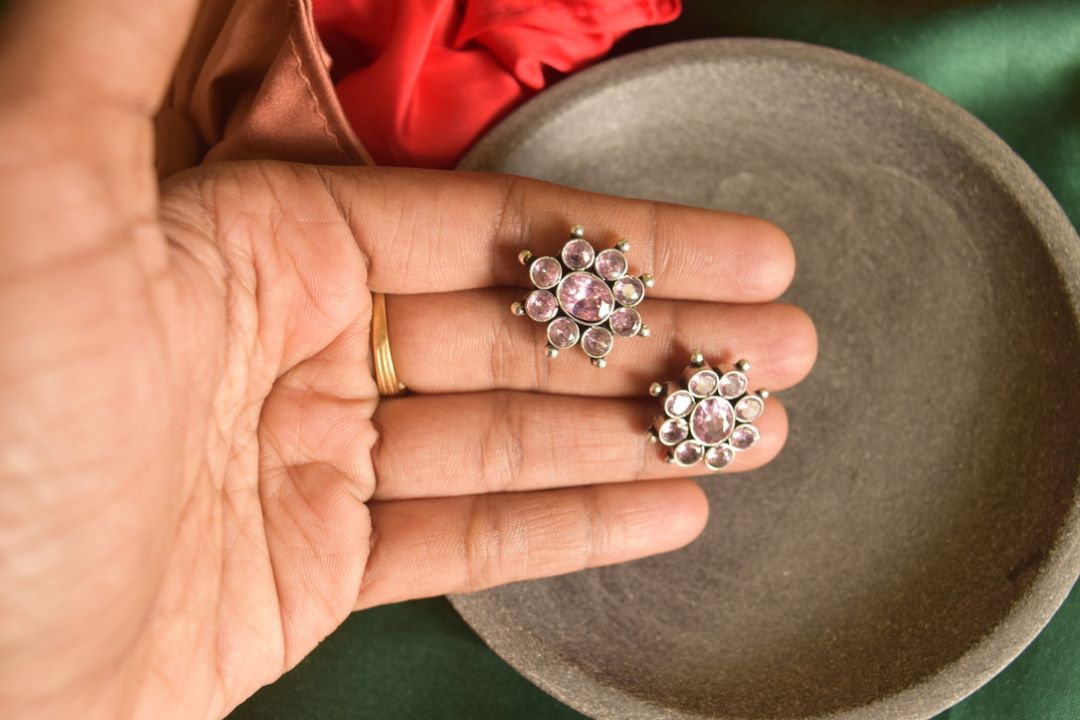 Oxidised Small Flower Stud-27C