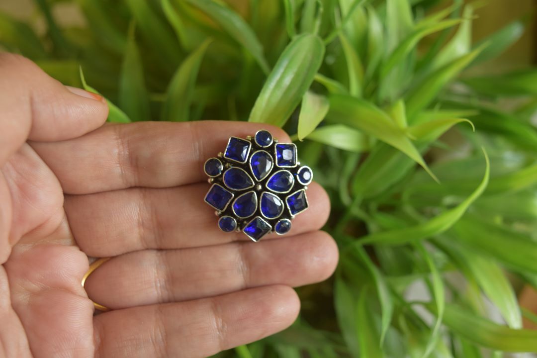 Oxidised Geometric Flower Stud - Model 1-28C