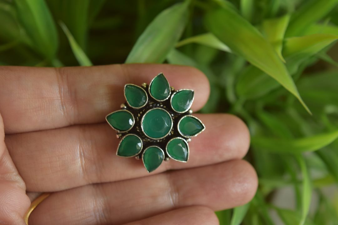 Oxidised Geometric Flower Stud - Model 2-29A