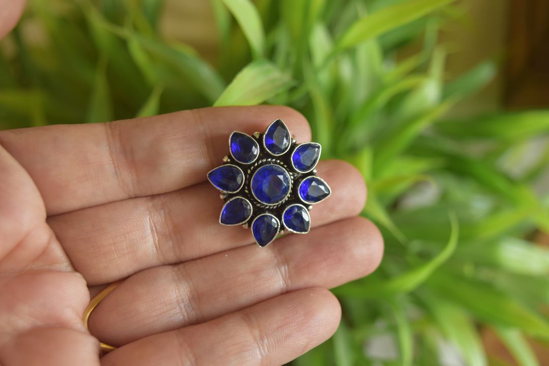 Oxidised Geometric Flower Stud - Model 2-29B