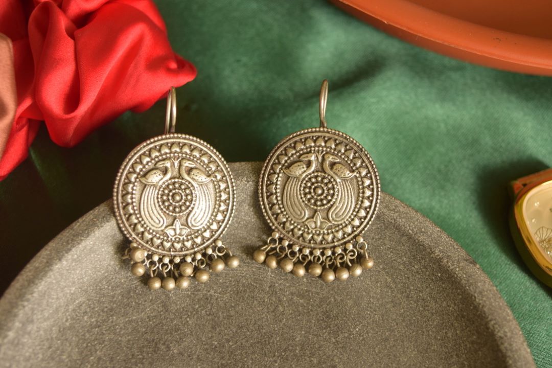 Silver Look Alike carved Peacock Hook Drop - Round