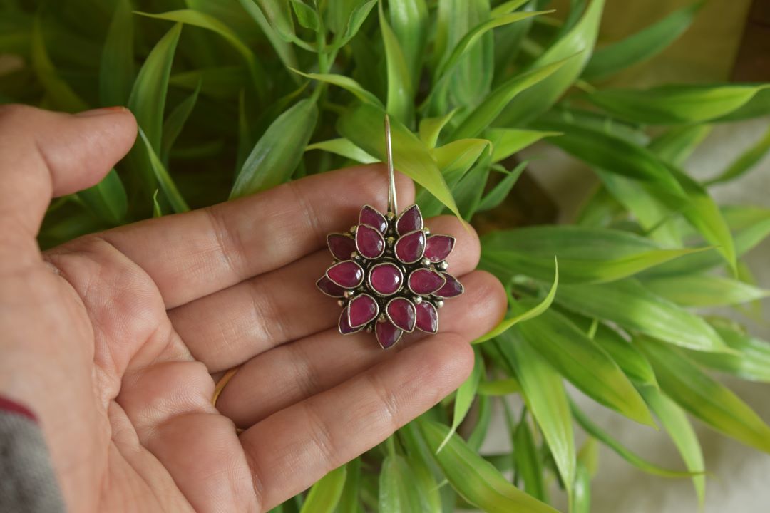 Oxidised Stone Hook Drop Twin Flower-37C
