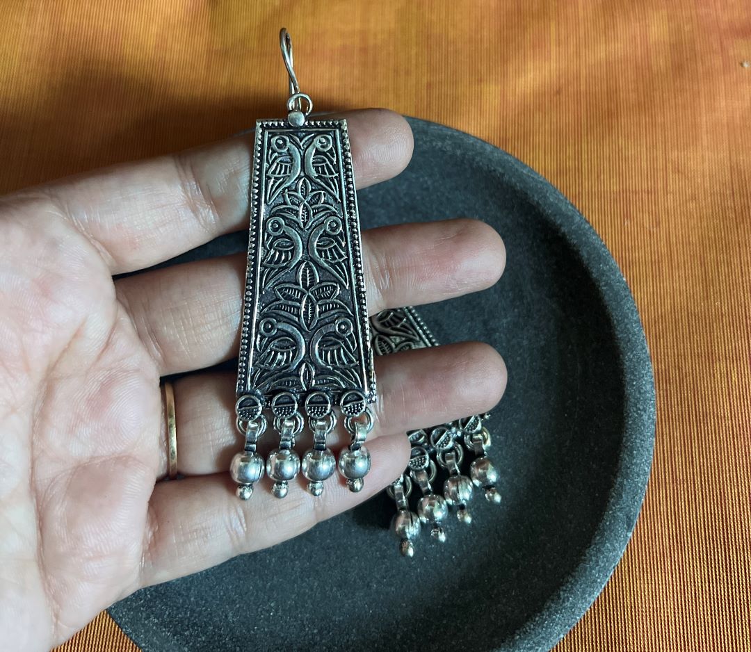 Oxidised Hook Drop Flower Carving Rectangle - Long