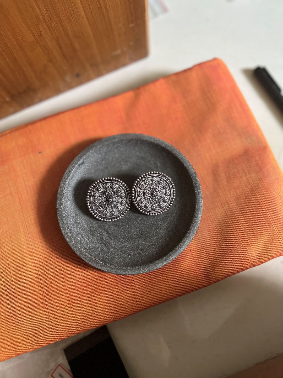 Oxidised Flower Carving Stud Jumbo