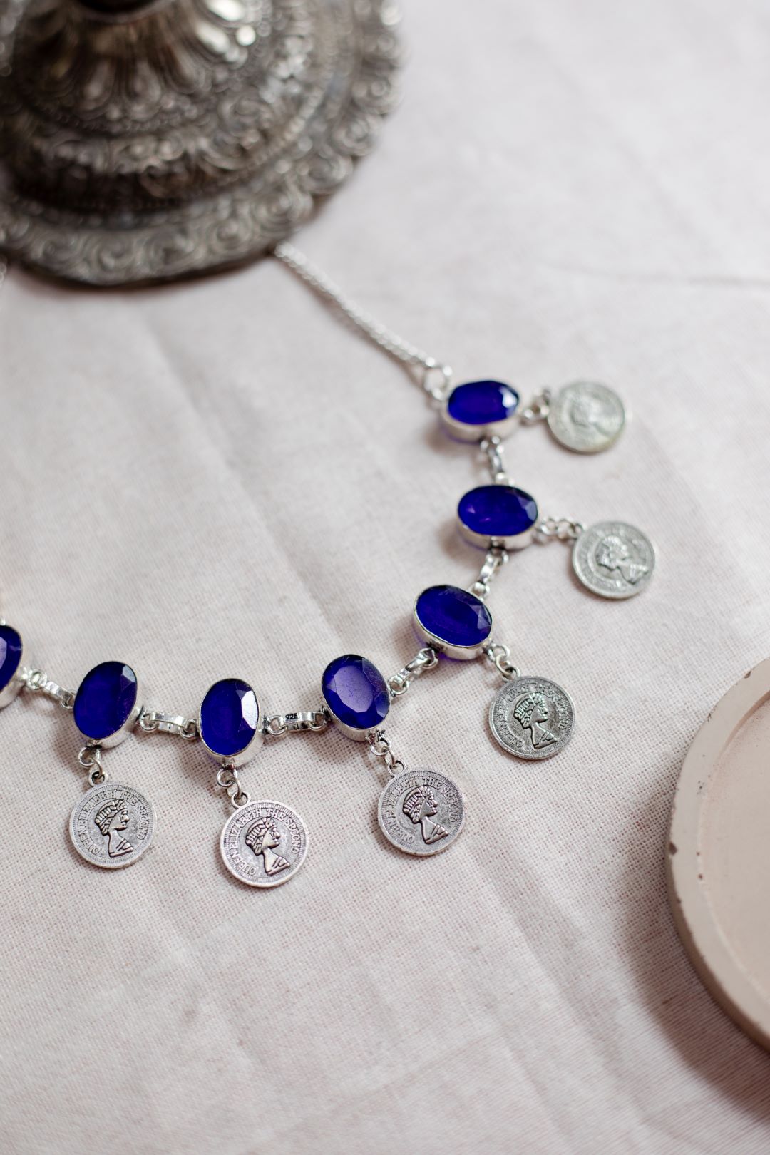 Silver Finish Oval Stone with Queen Elizabeth Dollar -30A