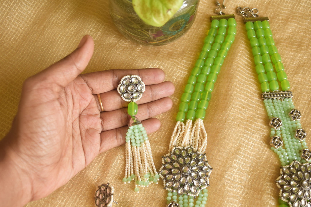 Silver Finish Layared haaram with Beads ,flower mugappu -41B