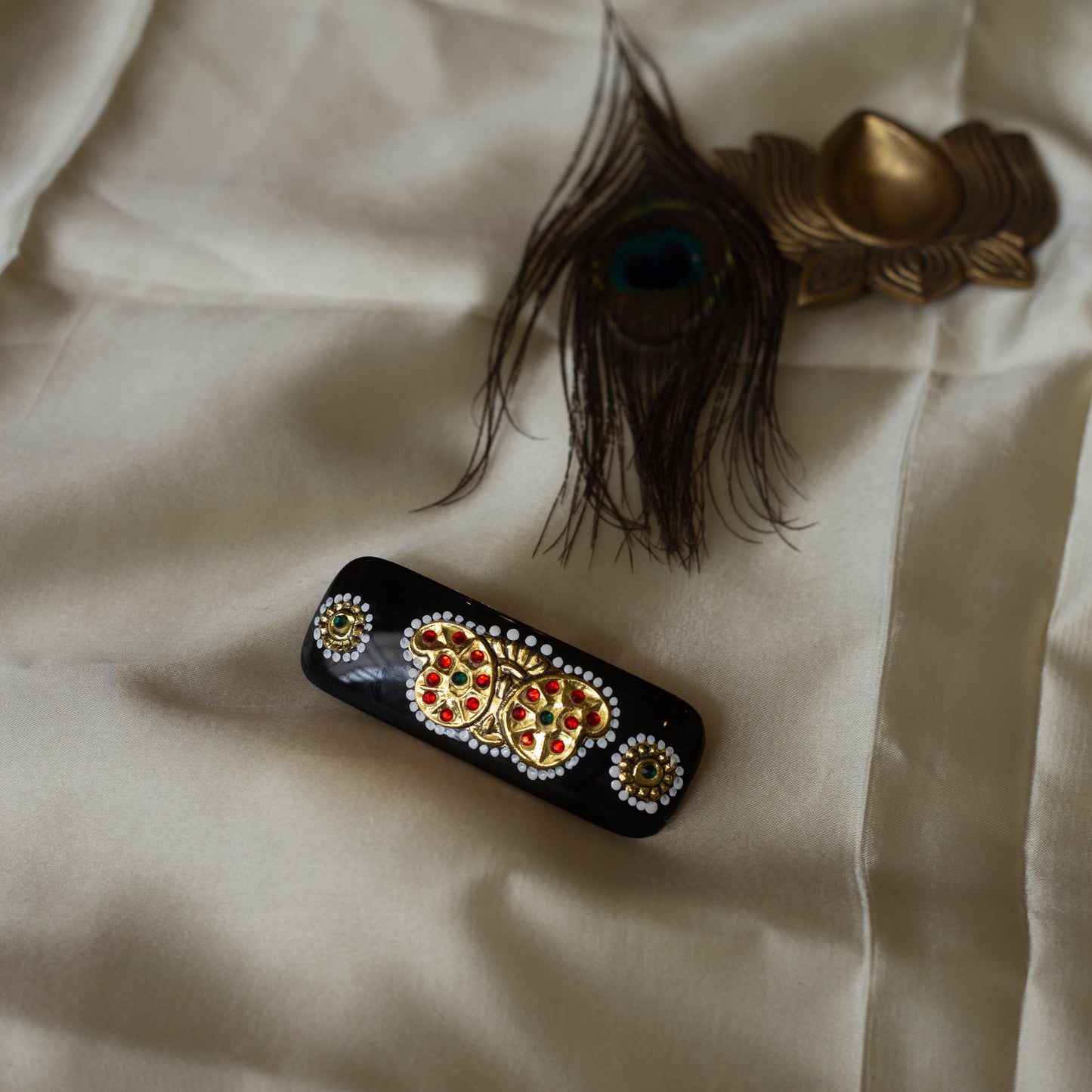Handpainted Tanjore Hair Clip - #29