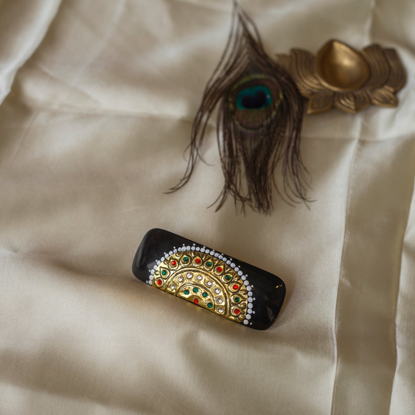 Handpainted Tanjore Hair Clip - #33