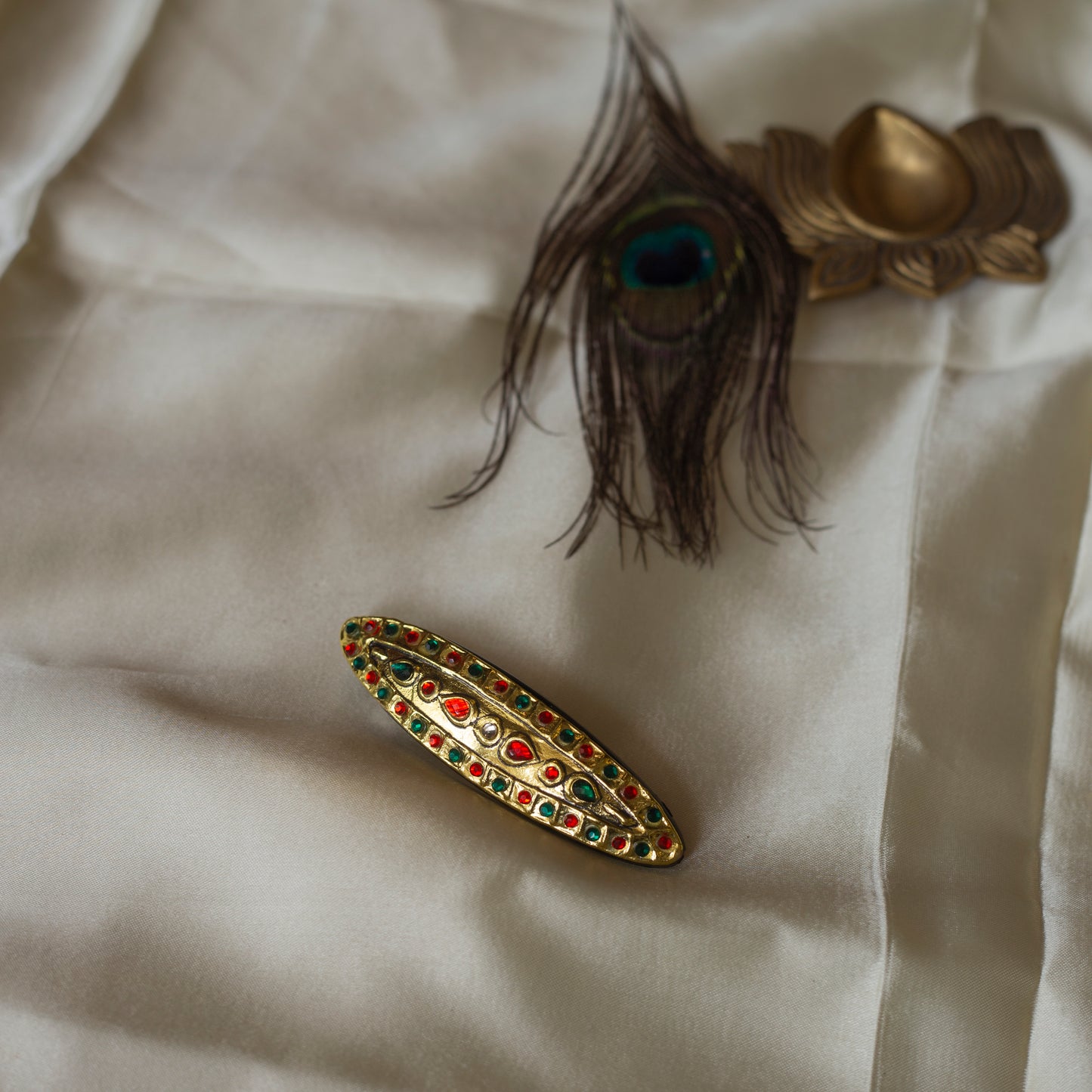 Handpainted Tanjore Hair Clip - #35