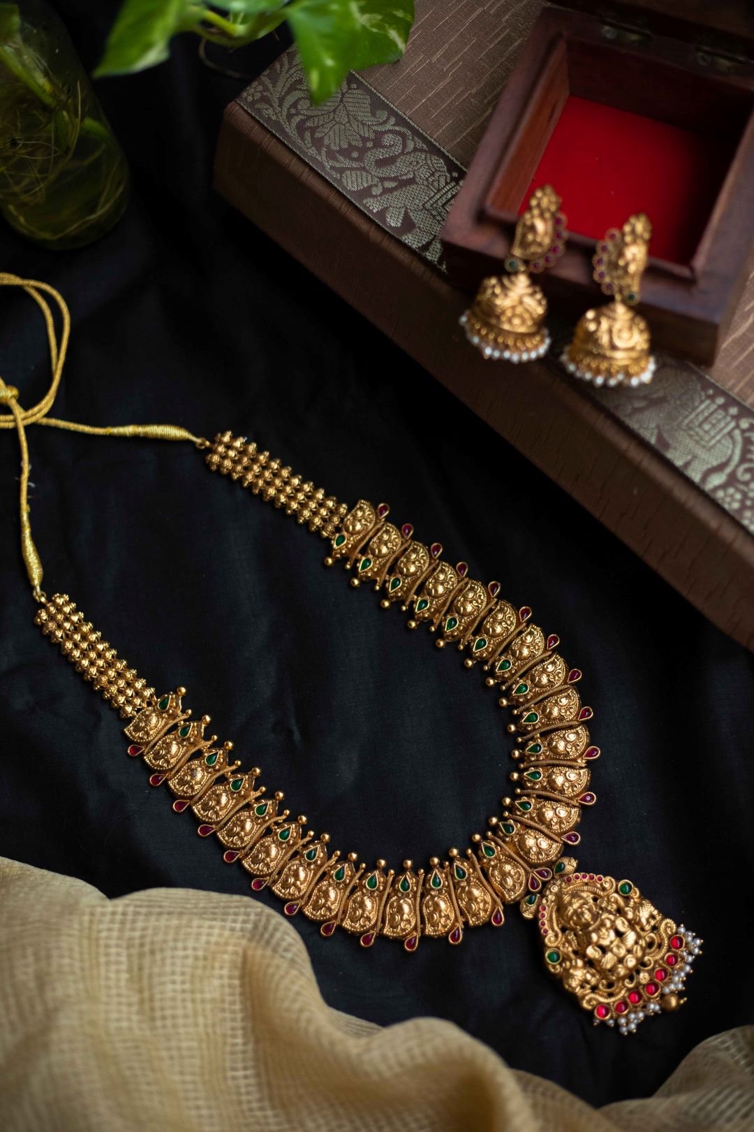 Mango Peacock with Lakshmi Pendant Nagasu (With Jhumkas)