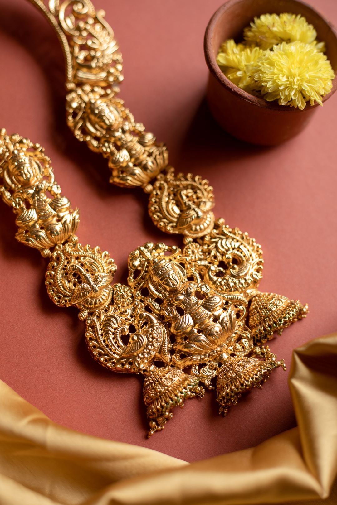 Lakshmi Pendant- multiple jhumkas Hasli Model with Jhumkas