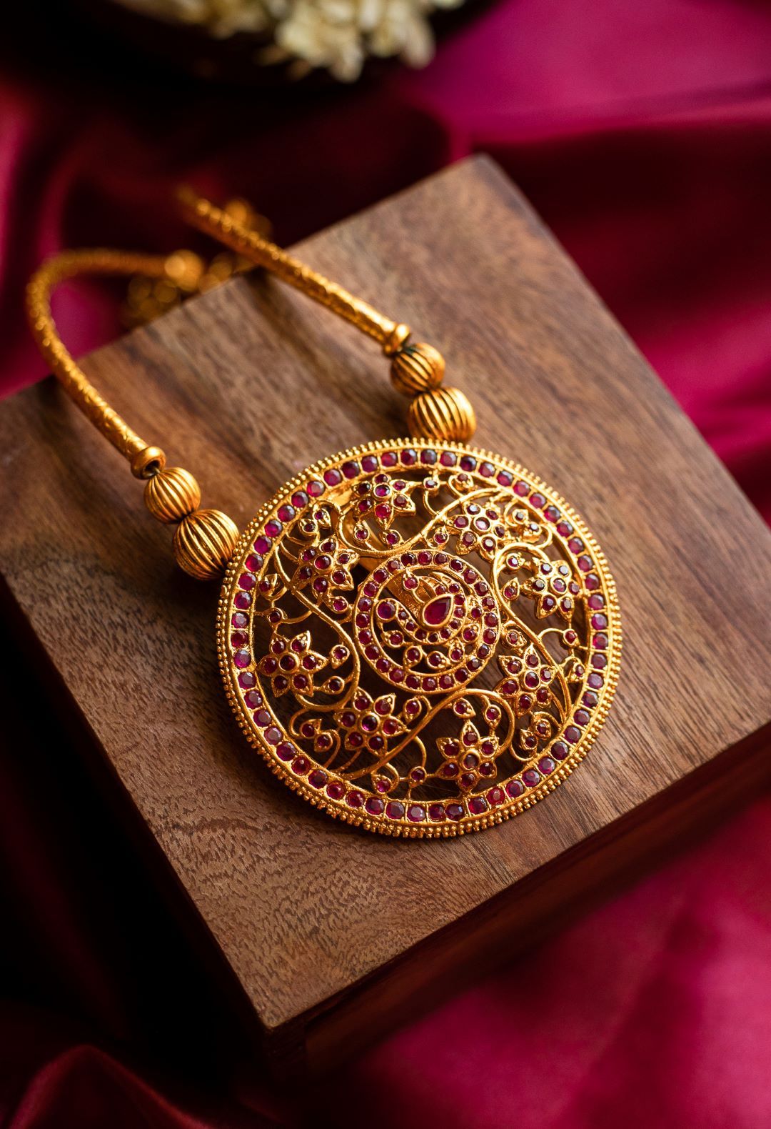 Gold Finish Hasli with jumbo Chakri pendant with Stud - Model #2