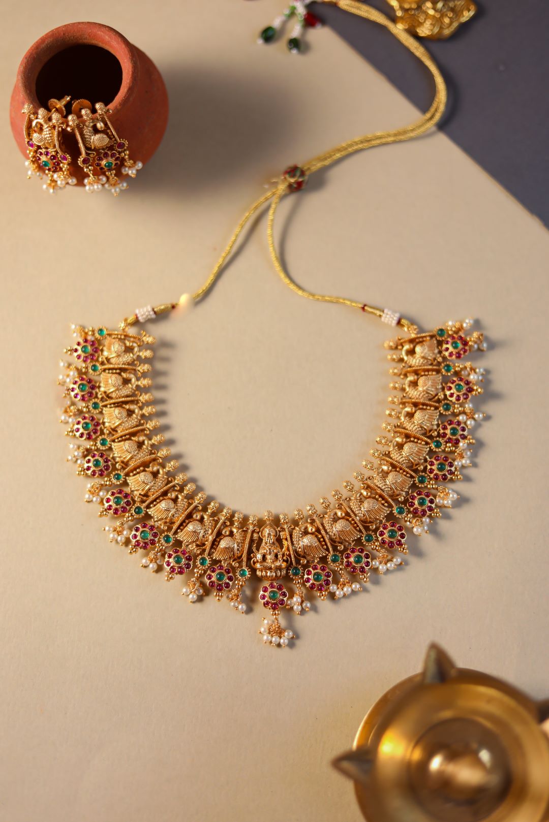 Dancing peacock sequence flower & mango drops with stud