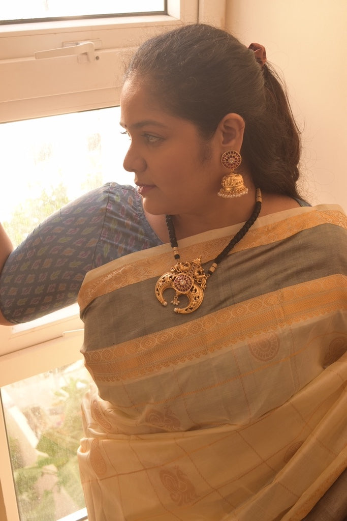 Elephant jhumka with round stud
