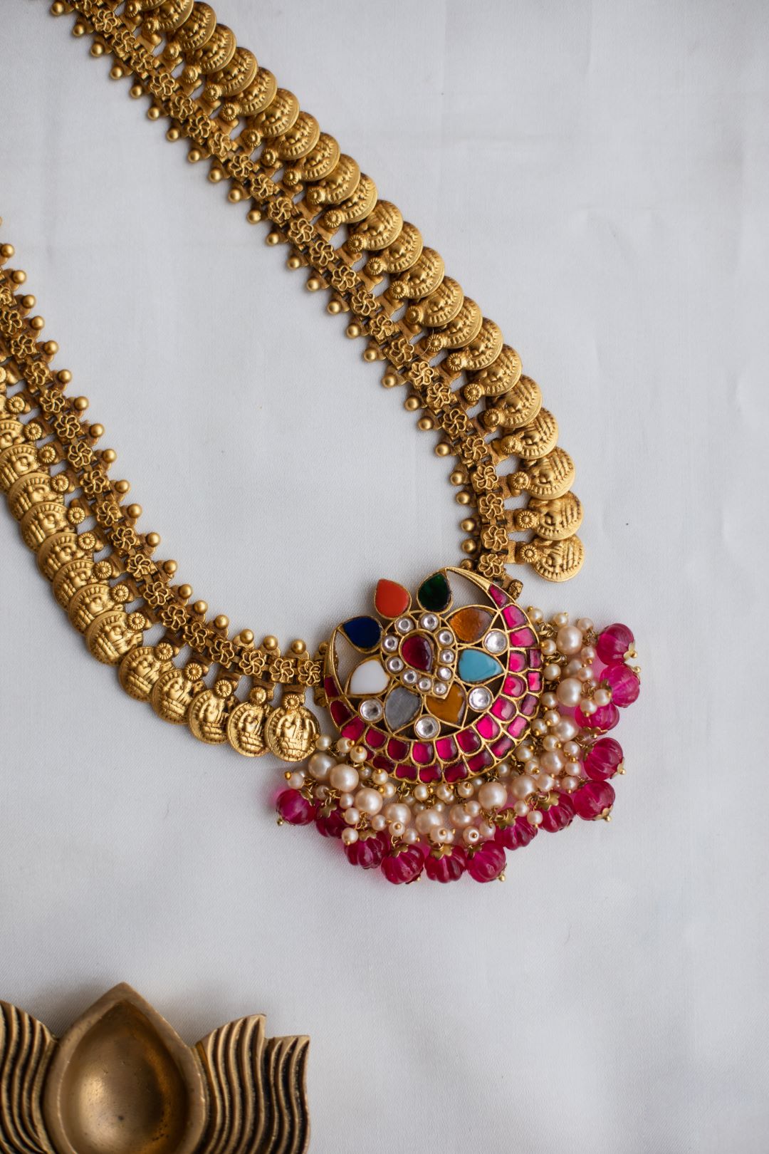 Vinayagar coin Kaasu mala type with Navaratna pendant