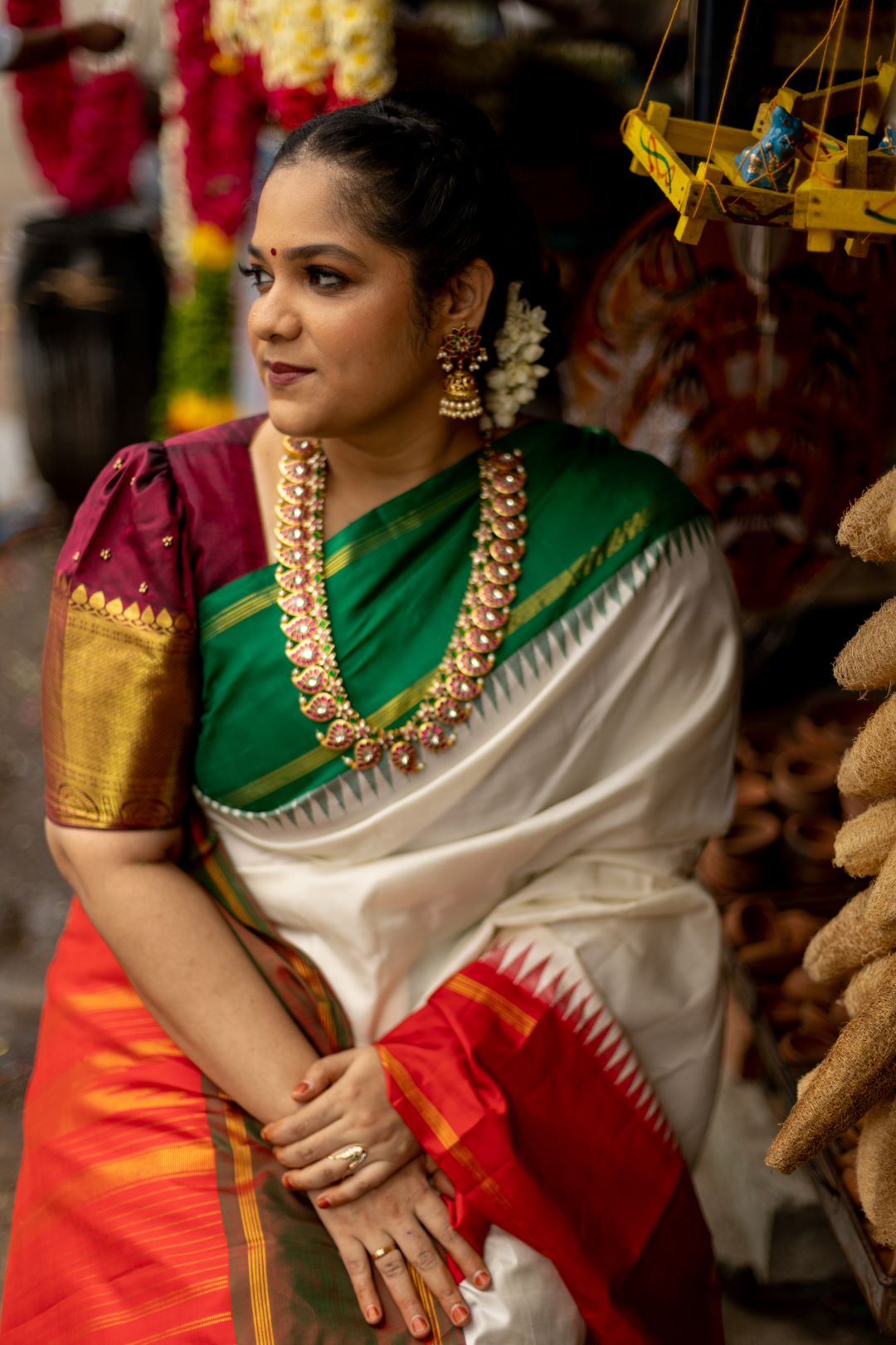 Mango motifs Jumbo Haaram with stud