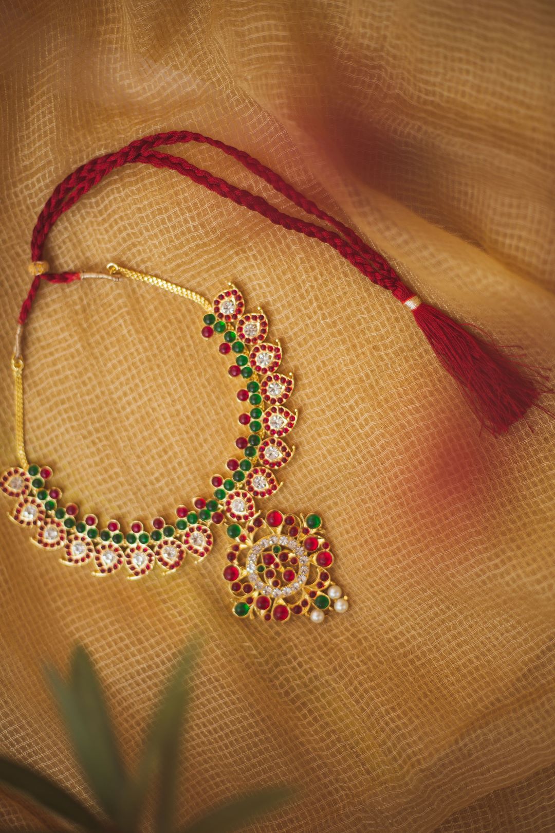 Semi Precious Kemp - Mango motifs Jumbo Flowered pendant -Red, White,Green