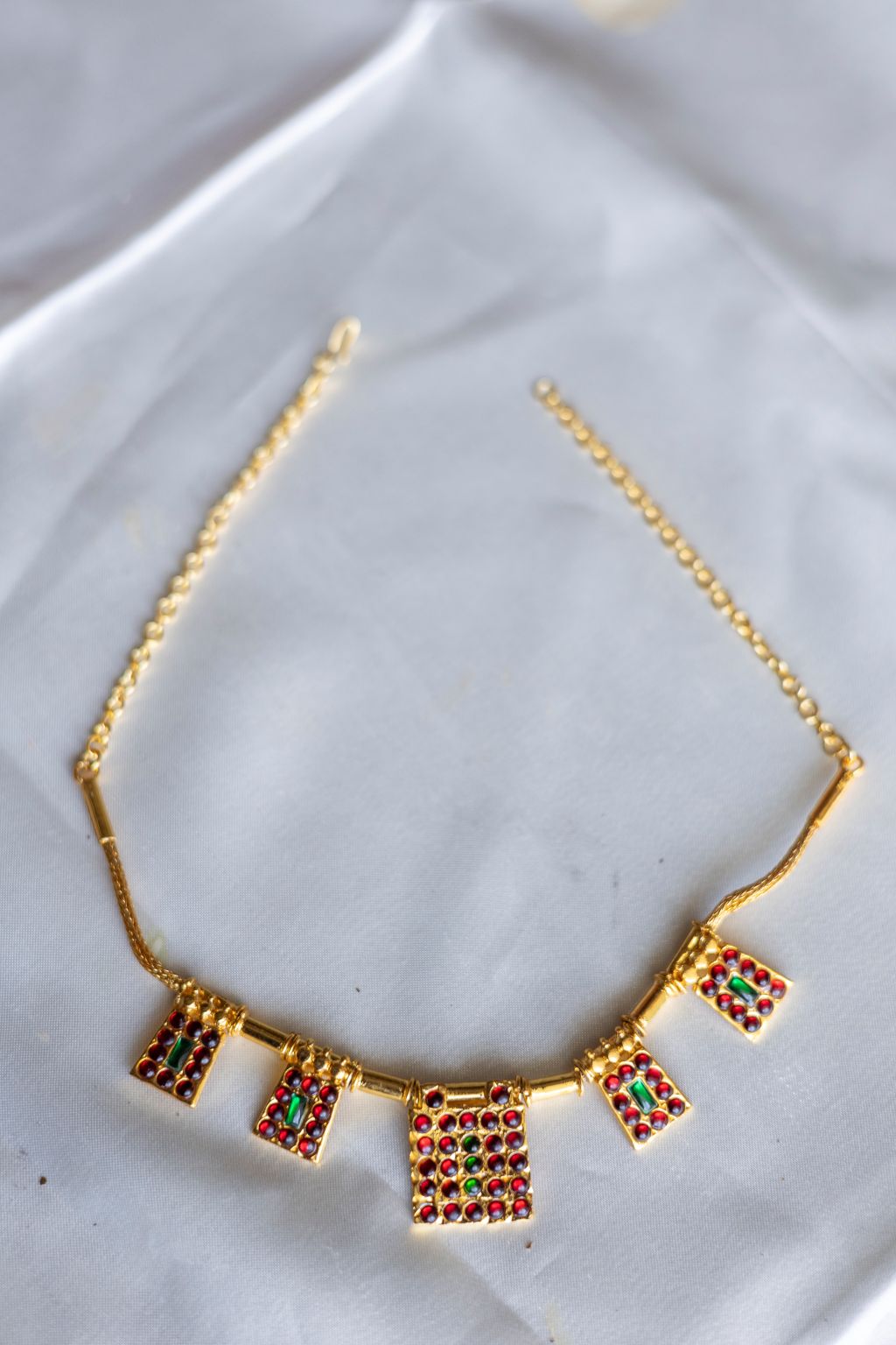 kemp - Gold Finish mangal sutra with 5 square pendant