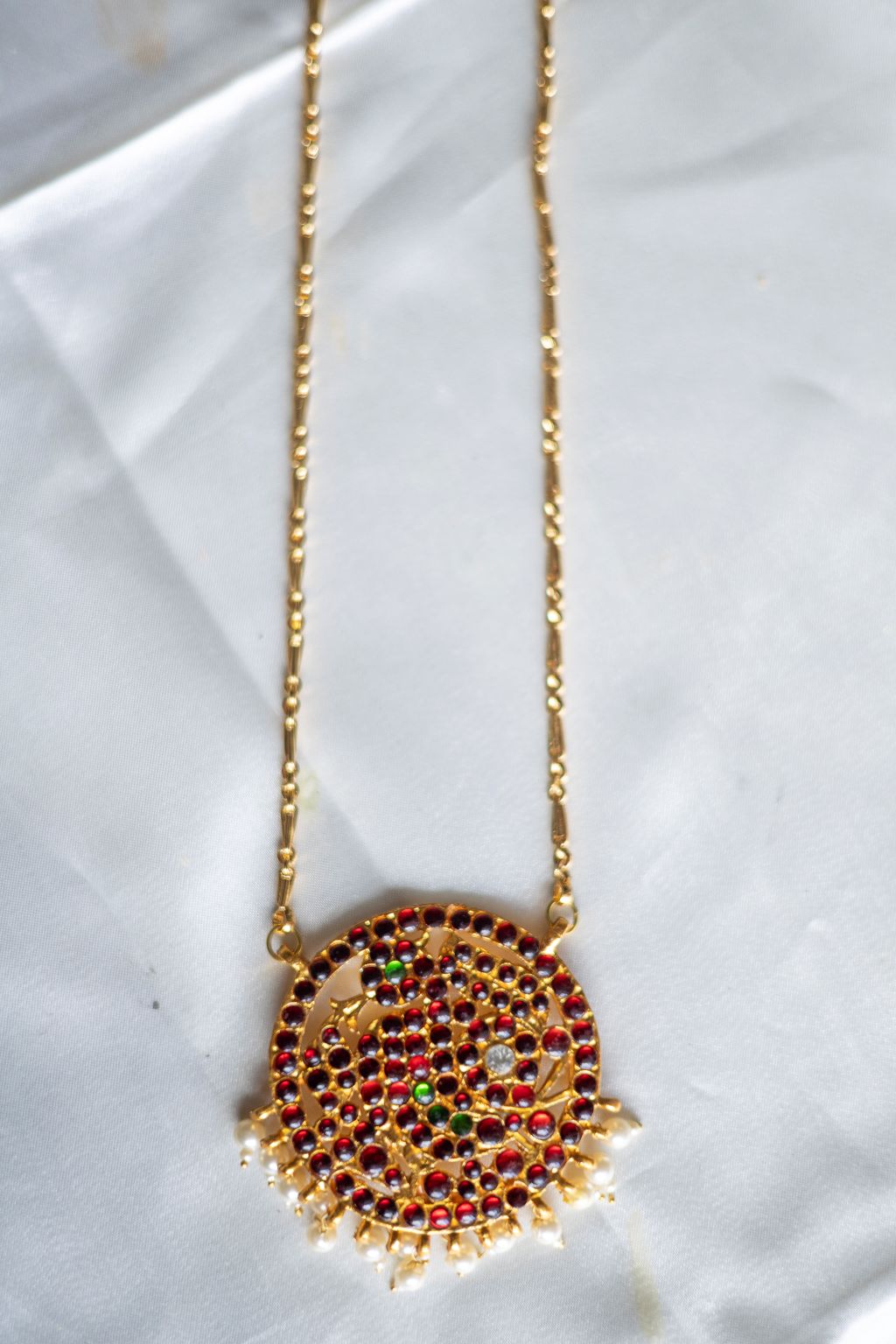 Imitation Kemp - Jumbo Peacock Chakra Pendant #43