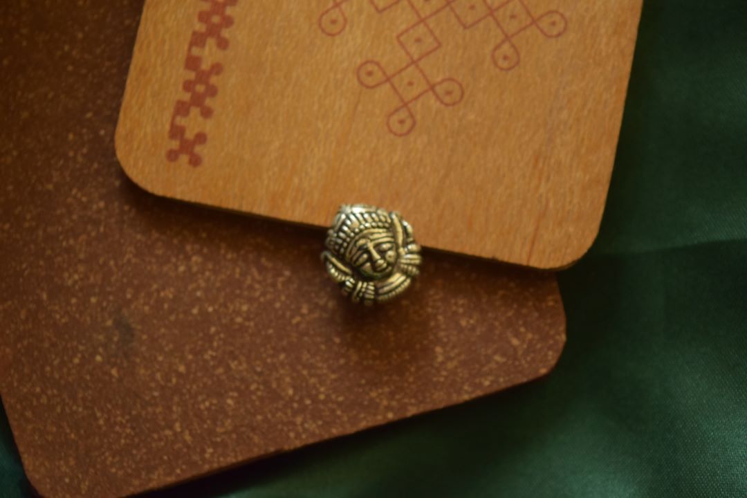 Silver finish durga maatha nose pin - Clip On