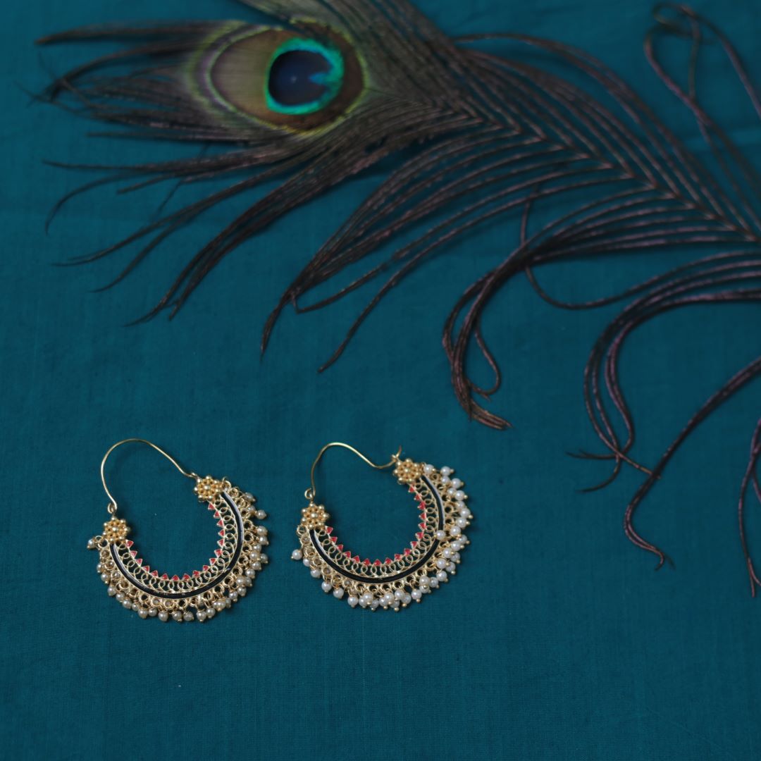 Gold finish hook drop chandbali- 6E