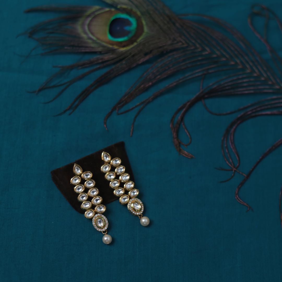 Tear Drop Stud Long Kundan with White Oval Kundan Droppings