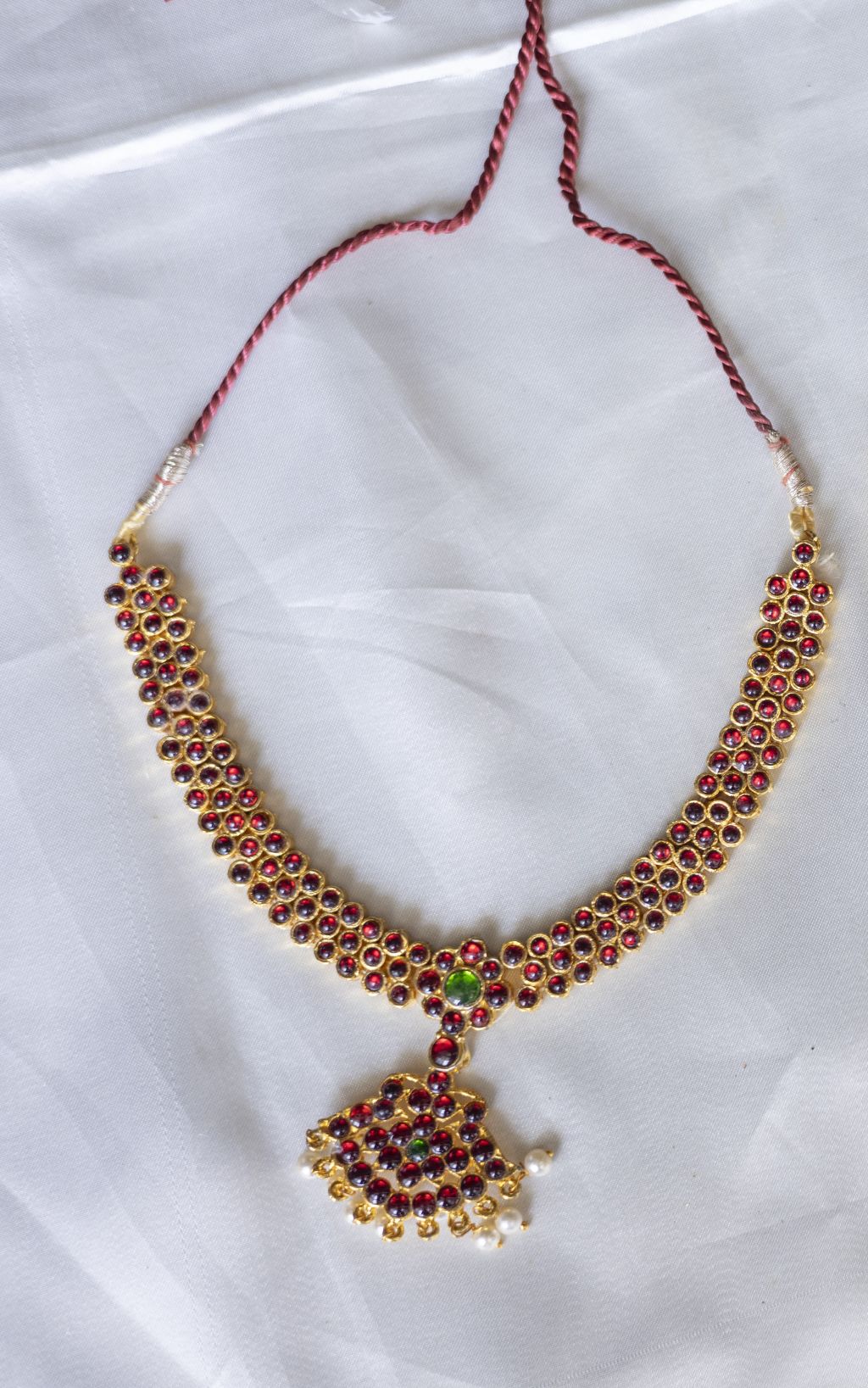 Kemp - Gold Finish 3 layered kemp stone with pendant #35B