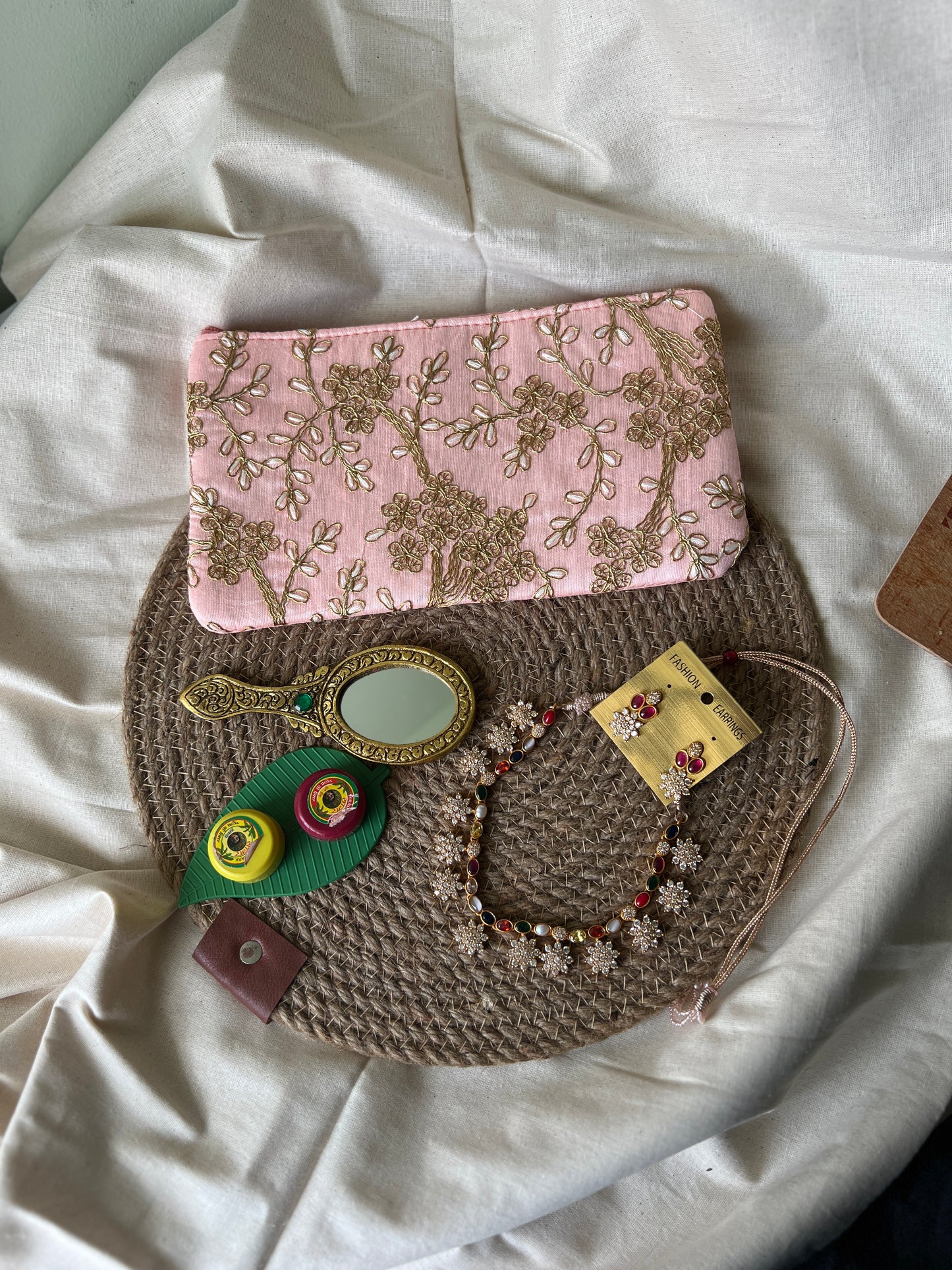 Gift card2- Meenakshi box2