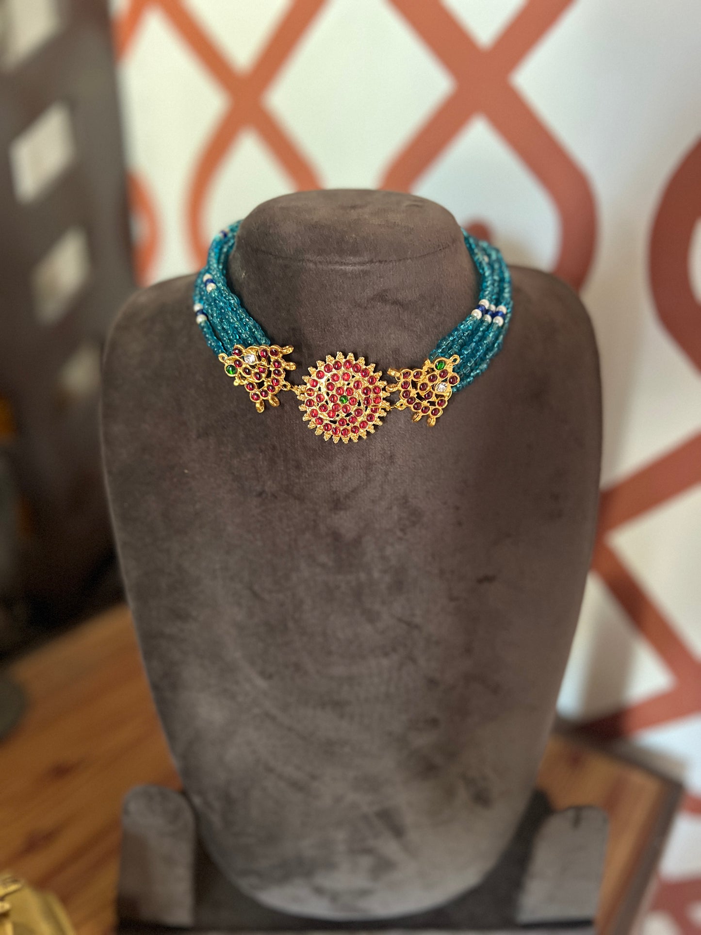 Kemp - Multi layered  crystal beads  chocker