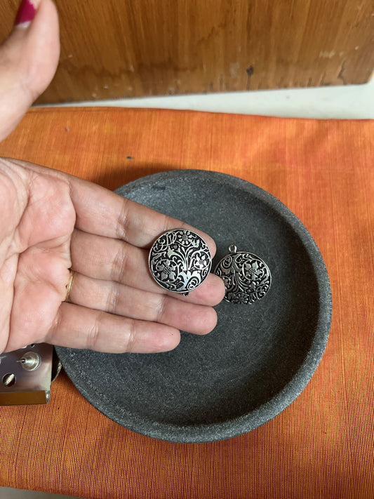 Oxidised Flower Carving Stud Medium