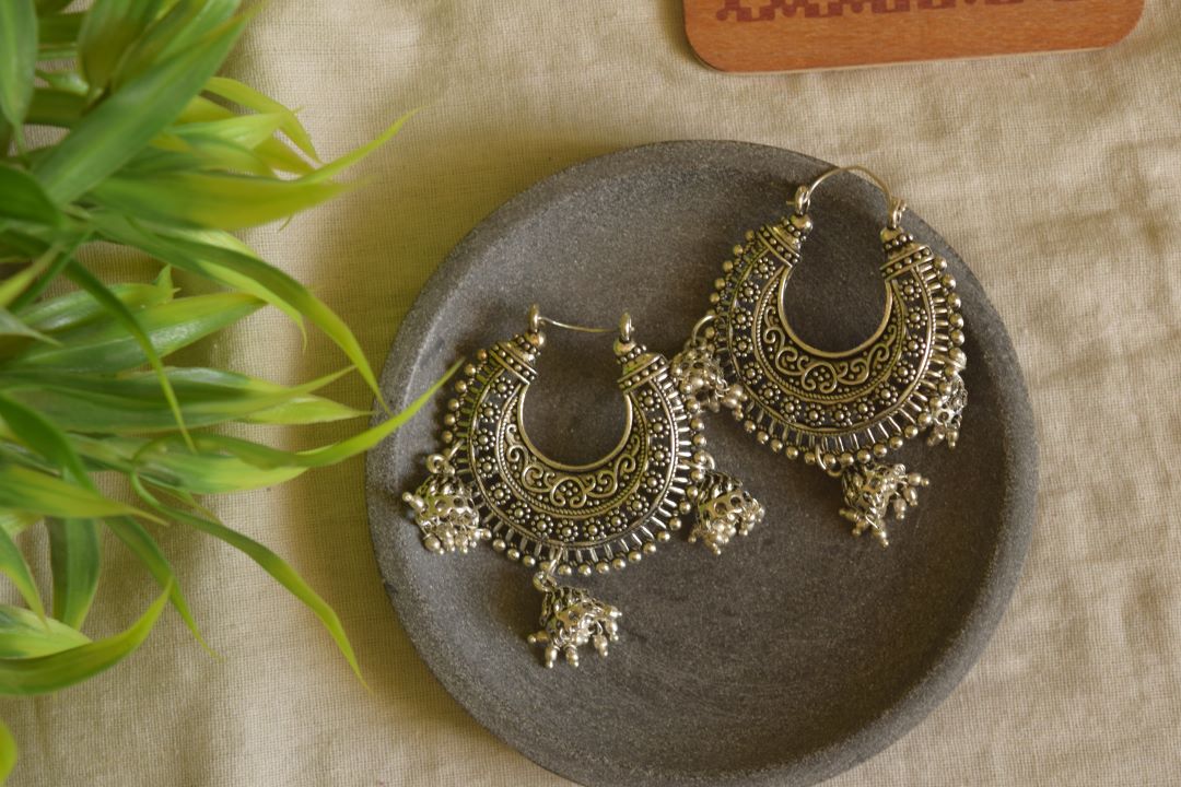 Silver Finish Hook drop Carving chandbali with small jhumka and ring loop