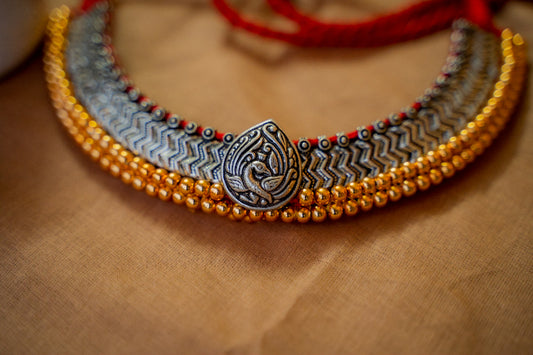 Silver Finish Maharashtrian dual tone thushi necklace