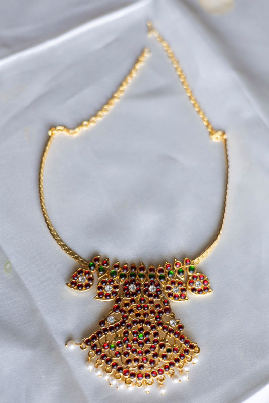 Kemp - Gold Finish  chain type with mango motifs #34